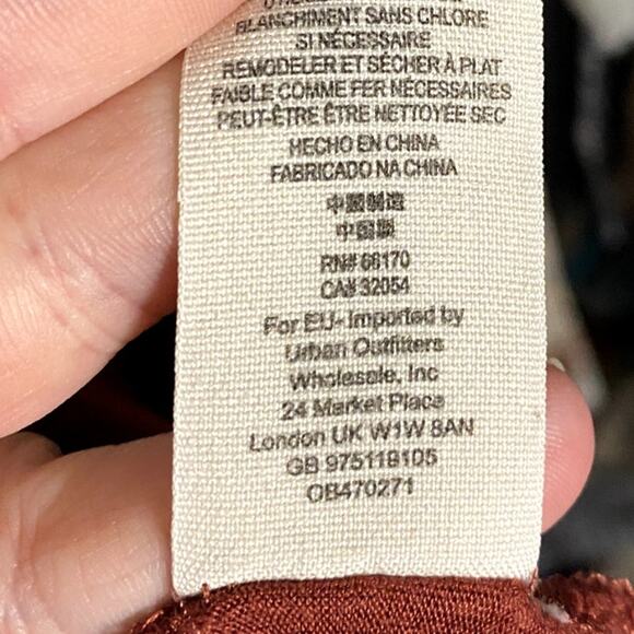 Free People Abigail Flowing Oversized V-Neck Lace-Crochet Detailing Tee in Wine - Picture 11 of 12